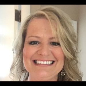 Meet your Posher, Anne marie